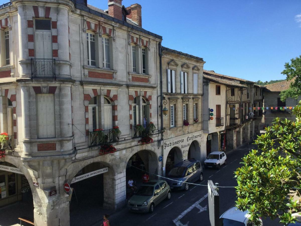 Le Grand Appartement Sainte-Foy-la-Grande Extérieur photo