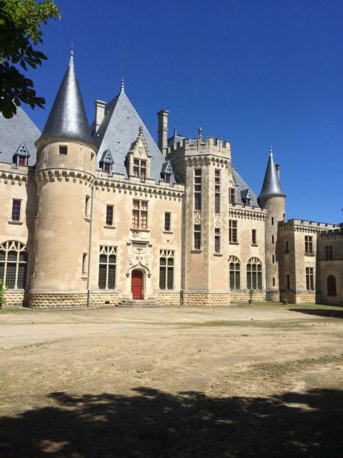 Le Grand Appartement Sainte-Foy-la-Grande Extérieur photo